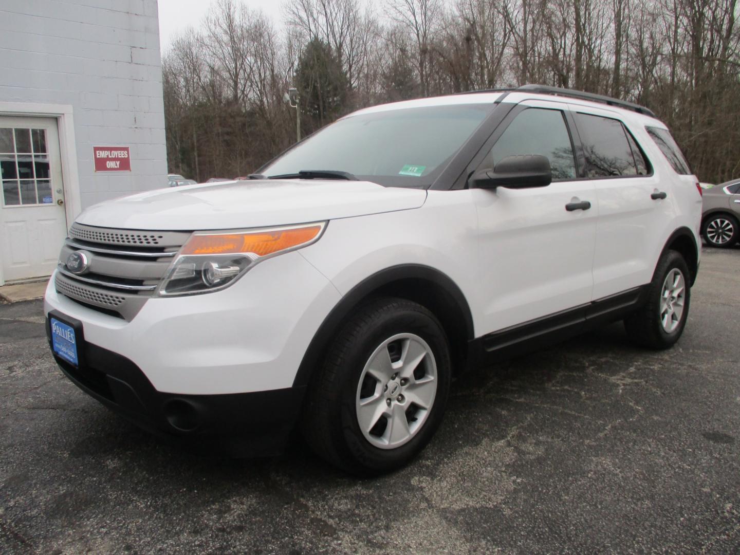 2013 WHITE Ford Explorer (1FM5K8B85DG) , AUTOMATIC transmission, located at 540a Delsea Drive, Sewell, NJ, 08080, (856) 589-6888, 39.752560, -75.111206 - Photo#1